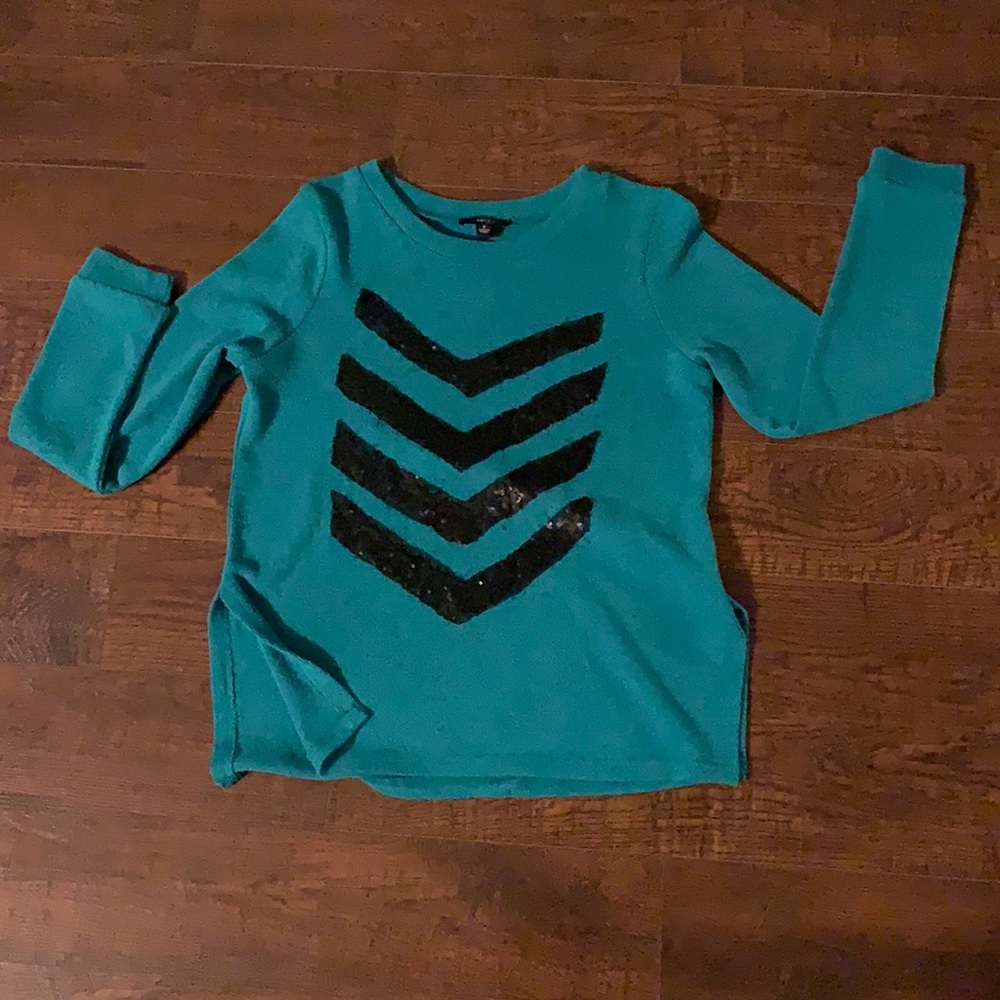 Cute Sequined Detail Sweater